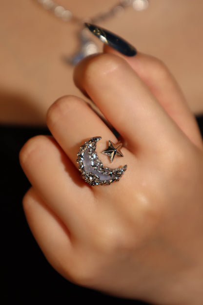 Mystic Blue Moon Resin Ring 🌙💙✨ – Celestial Jewelry